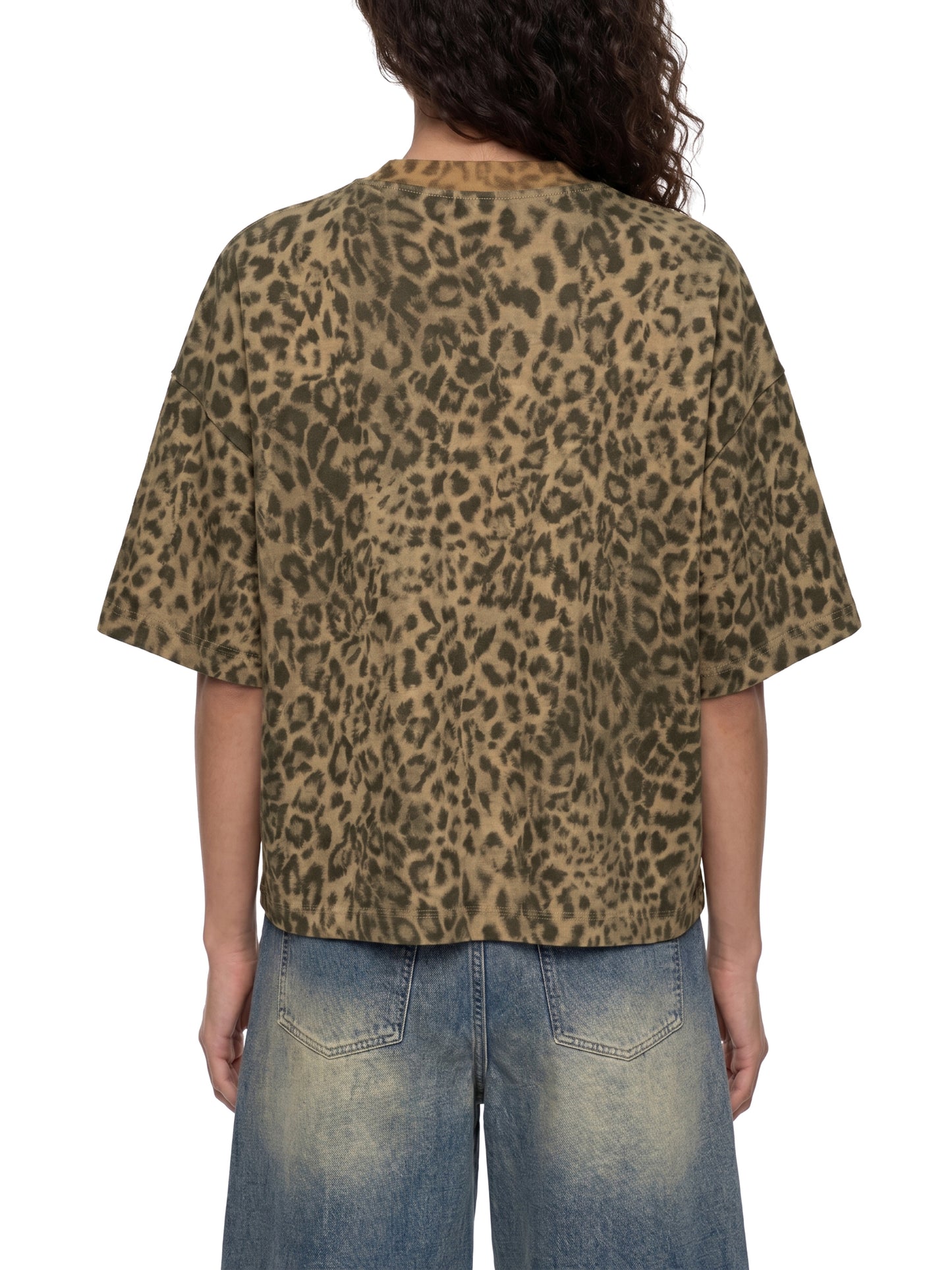 Unisex Leopard True Hearts Only Print Boxy T-Shirt